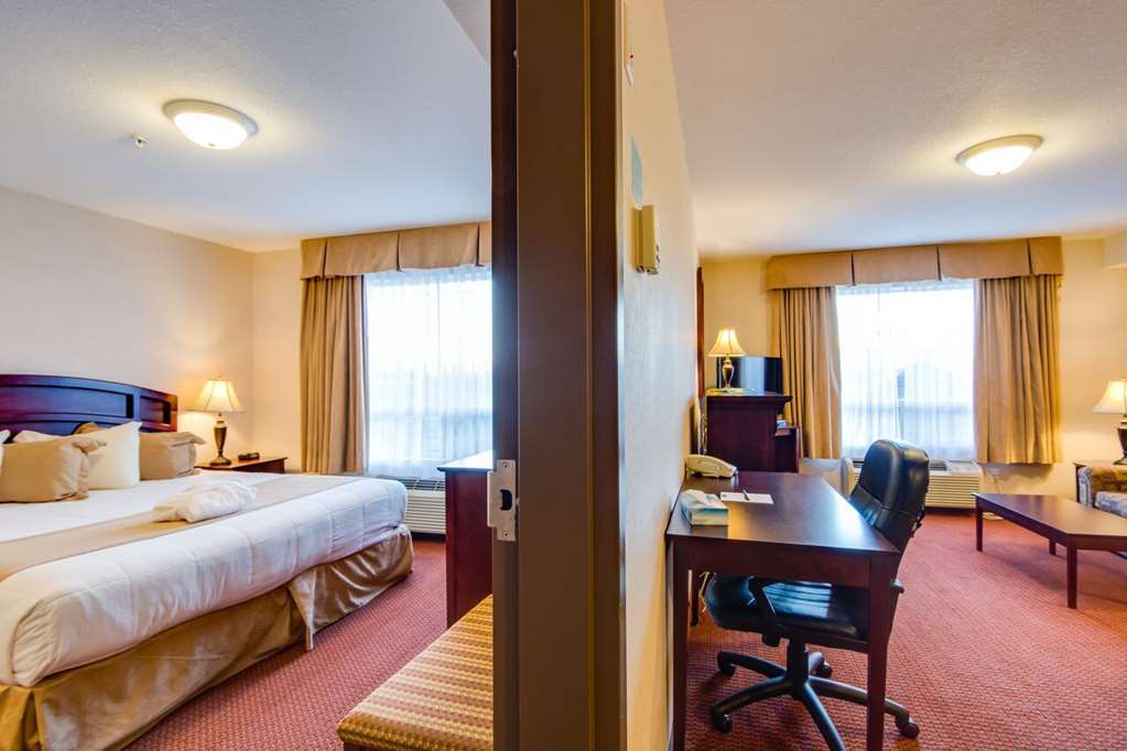 Peavine Inn & Suites High Prairie Oda fotoğraf