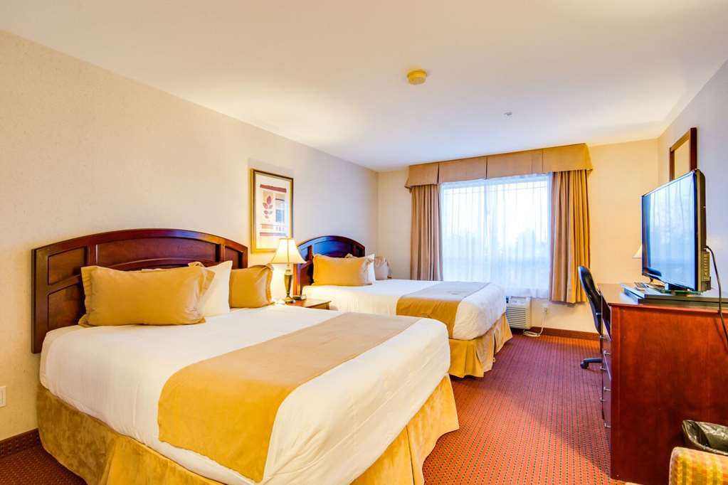 Peavine Inn & Suites High Prairie Oda fotoğraf