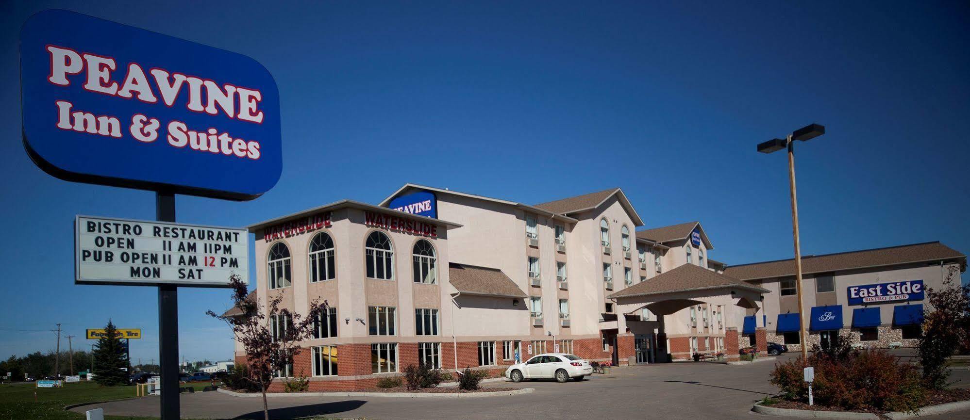 Peavine Inn & Suites High Prairie Dış mekan fotoğraf